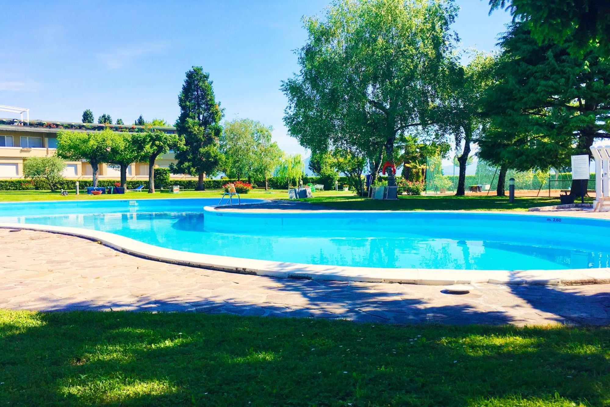 The Riva Apartment Sirmione Exterior photo