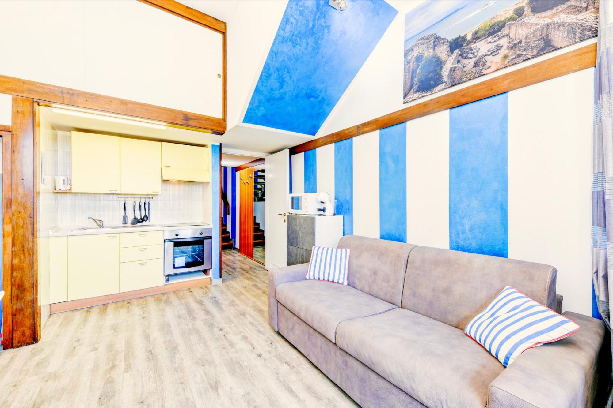 The Riva Apartment Sirmione Exterior photo